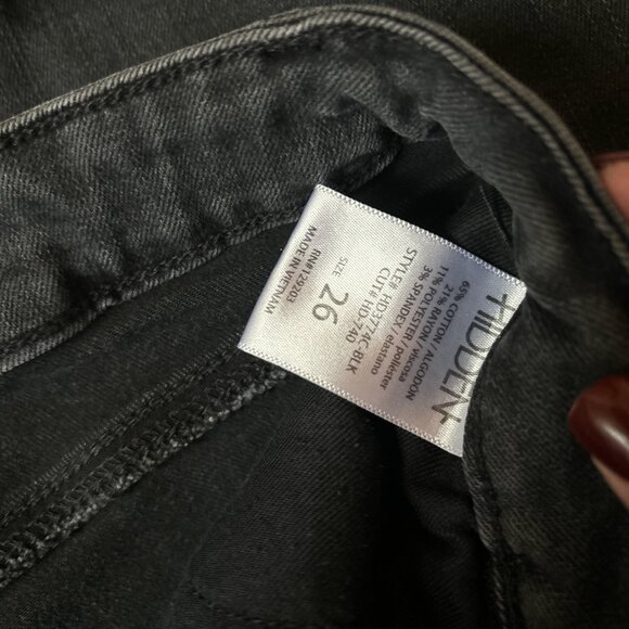 Black Hidden Jeans - Picture 4 of 5